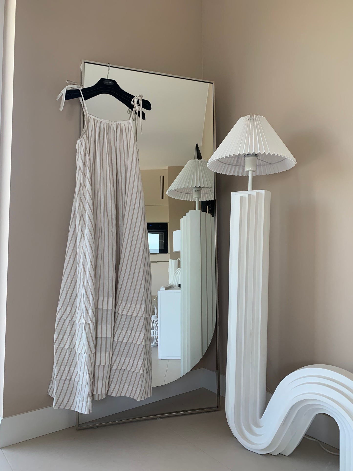 STRIPE BEIGE LINEN DRESS