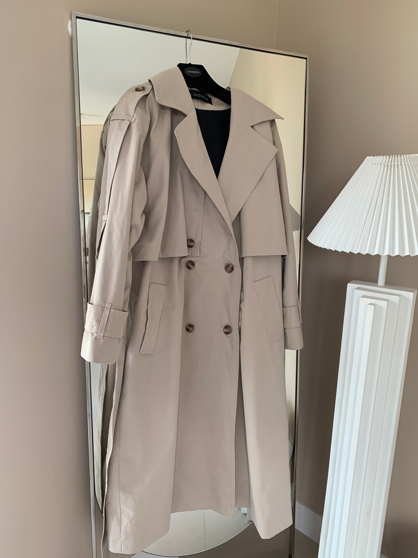SOFT BEIGE TRENCH COAT