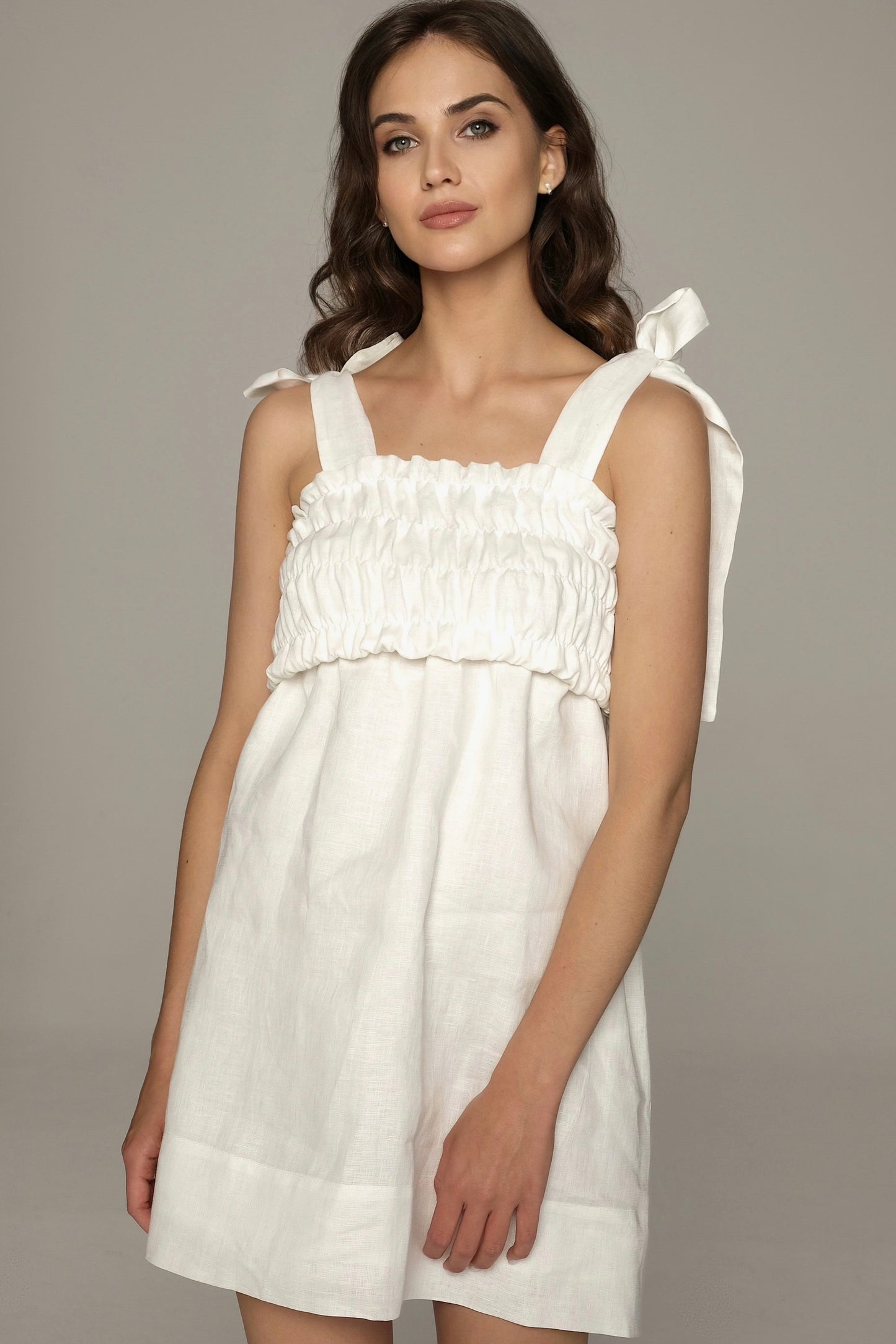 SHORT LINEN WHITE