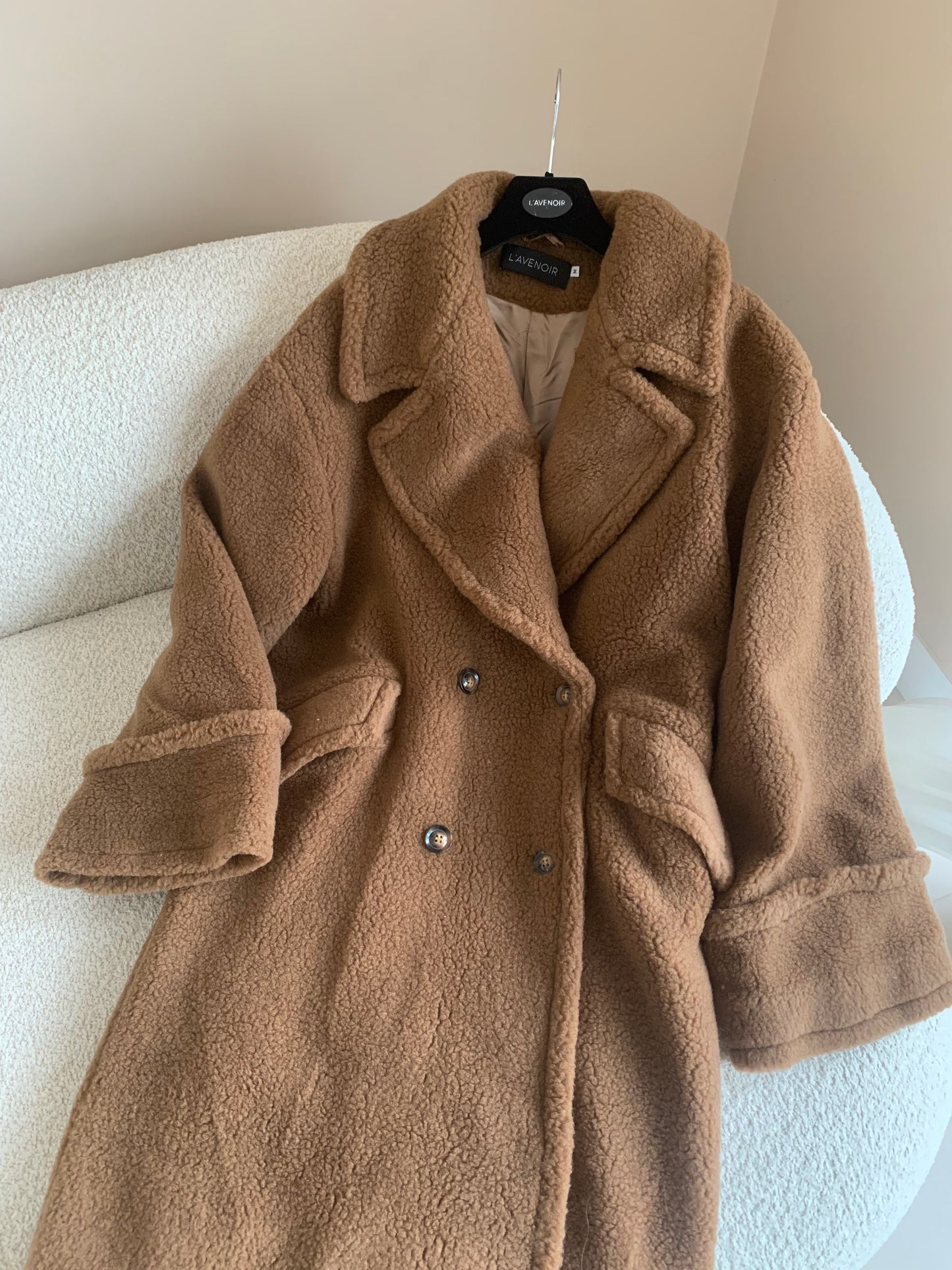 KARMELOWE FUTRO WEŁNIANE