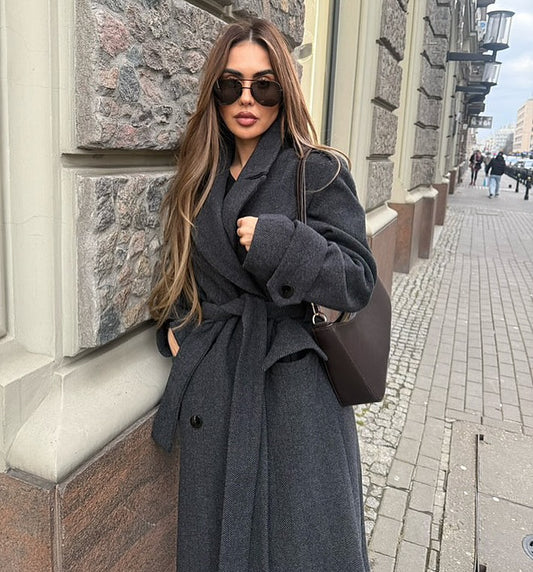 WEŁNIANY PŁASZCZ CARMEN W JODEŁKĘ Z KASZMIREM