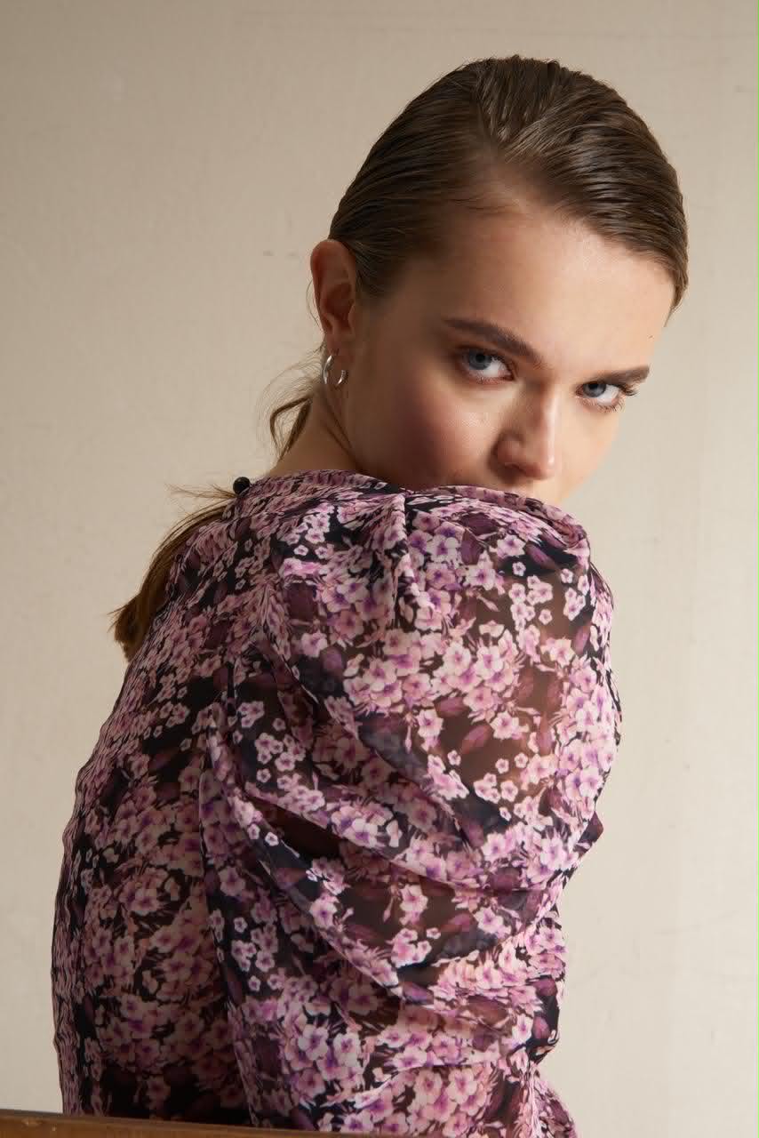 FLOWER PRINT BLOUSE